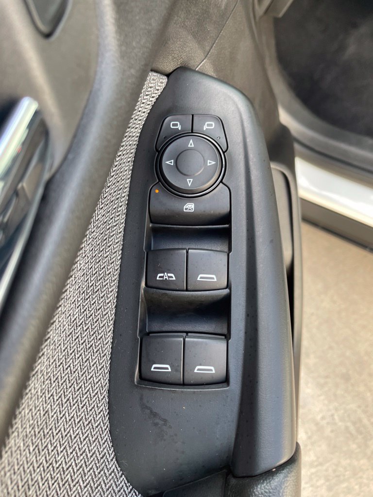 Used 2025 Chevrolet TrailBlazer LT FWD image 16