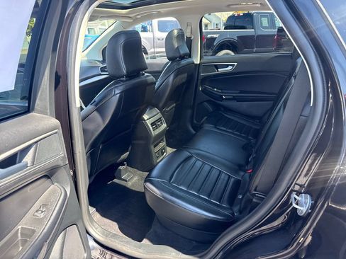 Used 2024 Ford Edge SEL w/ Convenience Package AWD/4WD image 16