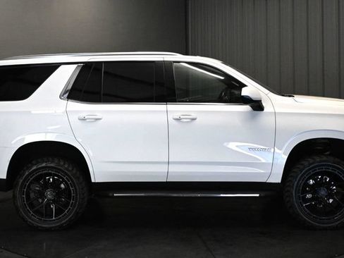 Used 2021 Chevrolet Tahoe LT AWD/4WD image 4