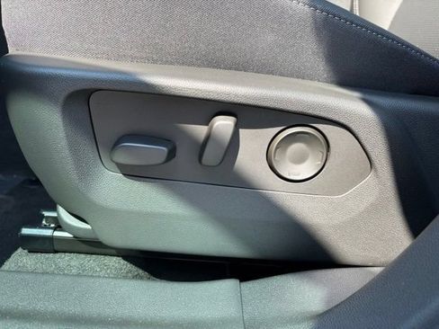 New 2026 Buick Envision Preferred AWD/4WD image 18