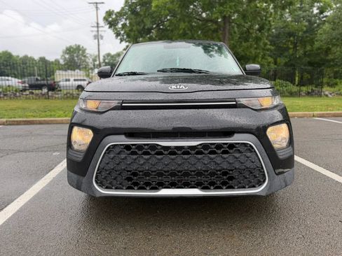 Used 2021 Kia Soul LX FWD image 9