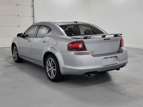 Used 2013 Dodge Avenger SE image 7