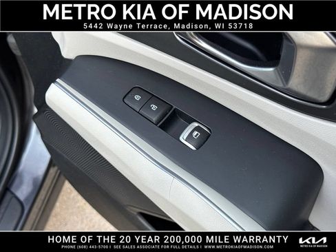 Used 2023 Kia Sorento EX AWD/4WD image 52