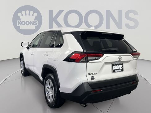 Used 2025 Toyota RAV4 LE FWD image 4