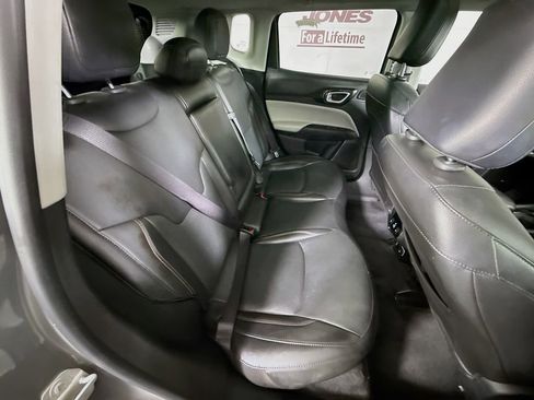 Used 2022 Jeep Compass Limited w/ Elite Group AWD/4WD image 34
