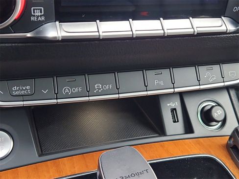 Certified 2023 Audi Q5 2.0T Premium w/ Convenience Package image 18