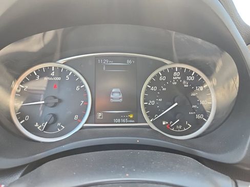 Used 2018 Nissan Sentra SV FWD image 12
