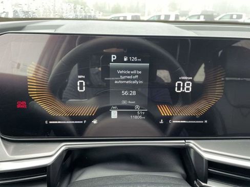 Used 2025 Kia Sorento S image 22