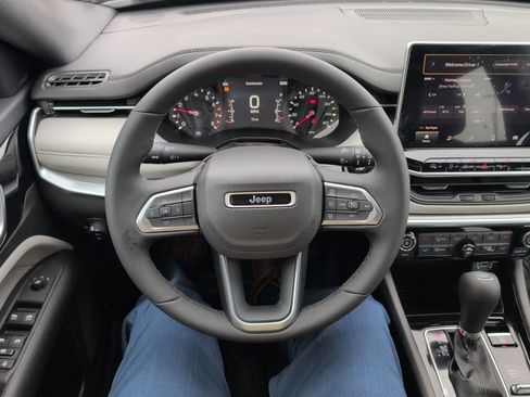 New 2026 Jeep Compass Limited image 24