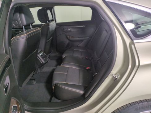 Used 2014 Chevrolet Impala LTZ FWD image 24