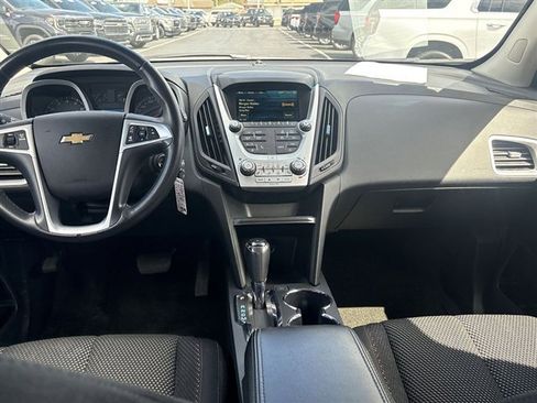 Used 2017 Chevrolet Equinox LT w/ Convenience Package FWD image 18