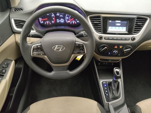 Used 2022 Hyundai Accent SE FWD image 22