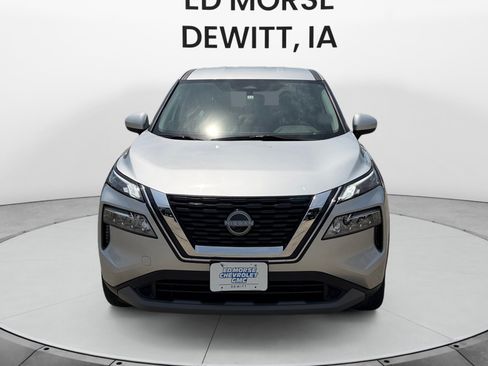Used 2023 Nissan Rogue SV AWD/4WD image 8