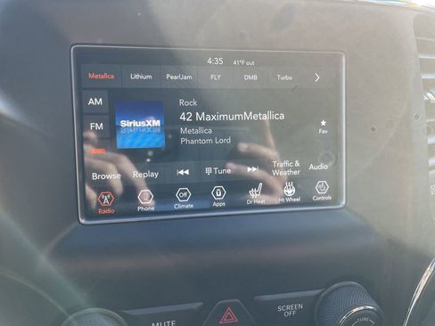 Certified 2019 Jeep Grand Cherokee Laredo image 19