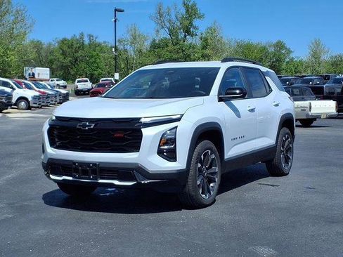 New 2026 Chevrolet Equinox RS w/ Convenience Package III FWD image 1