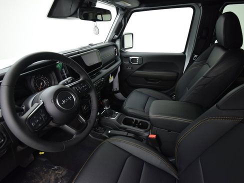 New 2026 Jeep Gladiator Sport image 36