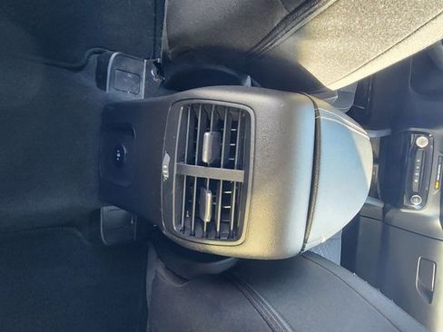 Used 2024 Ford Escape Active w/ Tech Pack #1 AWD/4WD image 16