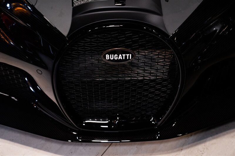 Used 2022 Bugatti Chiron Super Sport AWD/4WD image 64