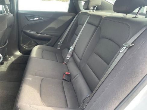 Used 2023 Chevrolet Malibu LT FWD image 18