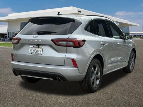 Used 2024 Ford Escape ST-Line image 10