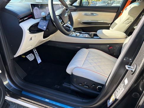 New 2026 Genesis GV70 3.5T Sport Prestige AWD/4WD image 9