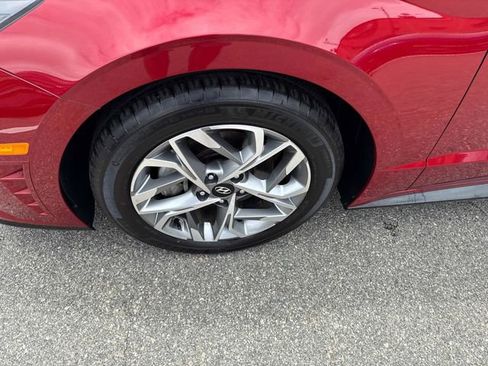 Certified 2023 Hyundai Sonata SEL w/ Convenience Package image 11