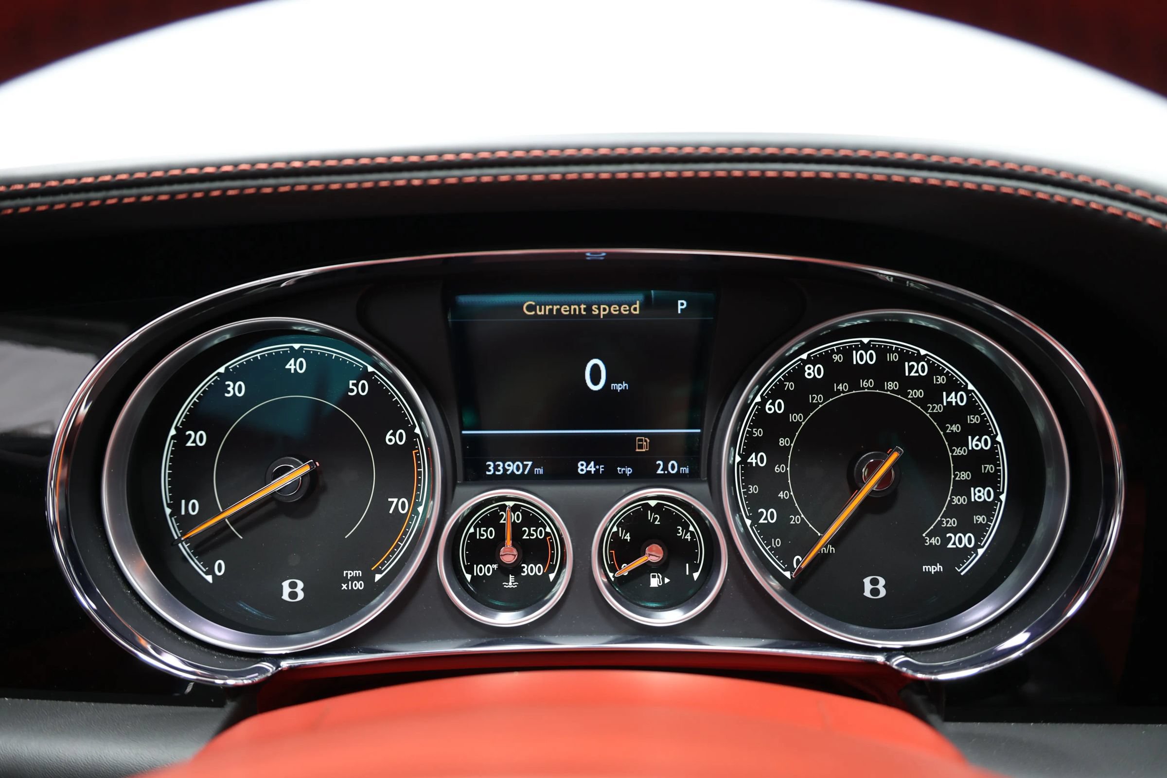 Used 2018 Bentley Flying Spur S V8 w/ Black Edition AWD/4WD image 34
