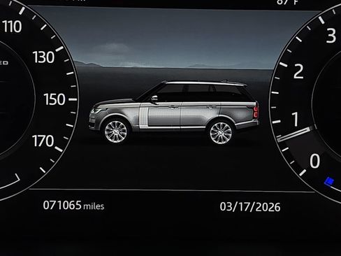 Used 2018 Land Rover Range Rover Long Wheelbase Supercharged image 42