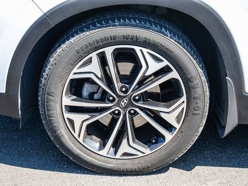 Used 2020 Hyundai Santa Fe SEL FWD image 11
