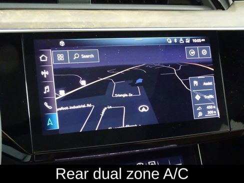 Used 2019 Audi e-tron Prestige w/ Prestige Package image 8