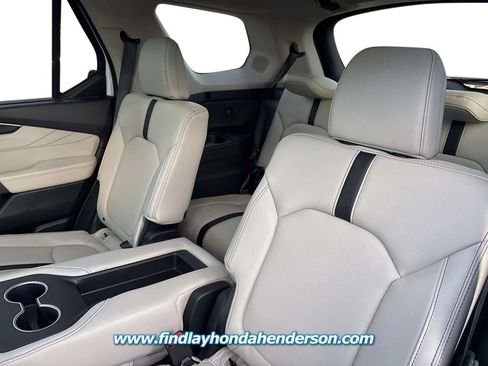 New 2026 Honda Pilot Touring image 25