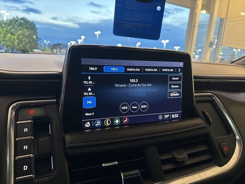 Used 2021 Chevrolet Tahoe LT AWD/4WD image 18