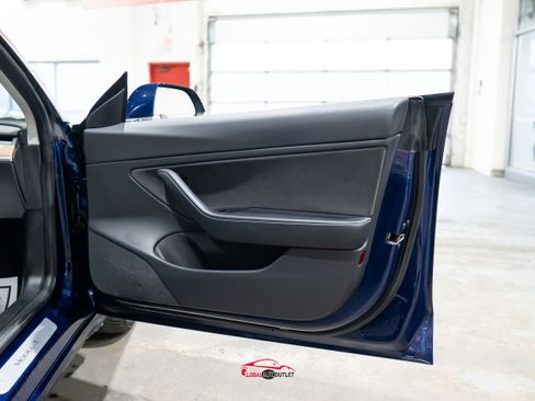 Used 2018 Tesla Model 3 Long Range AWD/4WD image 37