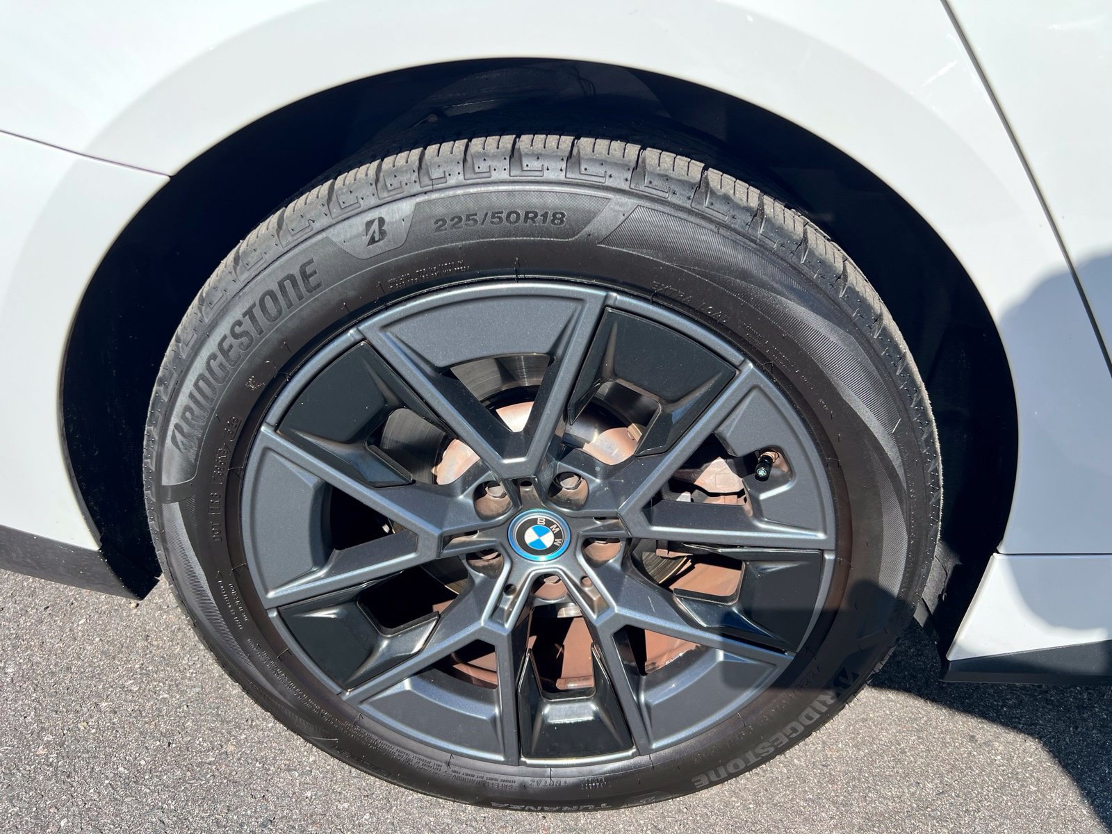 Used 2024 BMW i4 eDrive35 w/ Premium Package RWD image 14