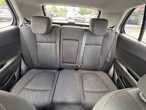 Used 2017 Chevrolet Trax LT FWD image 16