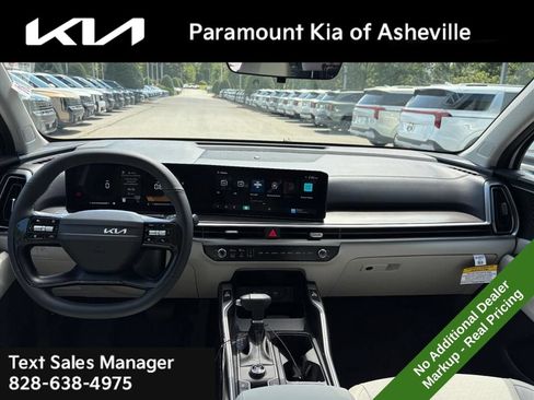 New 2026 Kia Sorento S w/ S Panoramic Sunroof Package FWD image 8