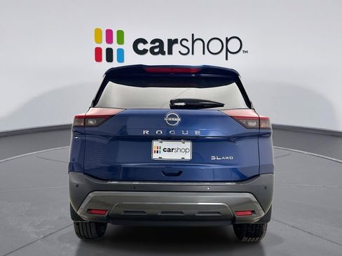 Used 2023 Nissan Rogue SL w/ SL Premium Package image 4