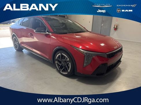 Used 2025 Kia K4 GT-Line w/ GT-Line Premium Package image 1