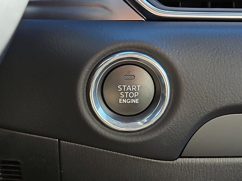 New 2025 MAZDA CX-5 AWD 2.5 S w/ Preferred Package image 18