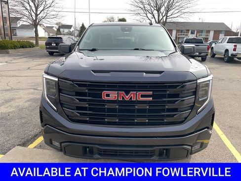 Used 2023 GMC Sierra 1500 Elevation image 8