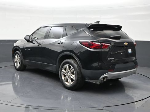 Used 2021 Chevrolet Blazer LT FWD image 3
