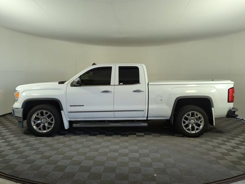 Used 2014 GMC Sierra 1500 SLT w/ SLT Preferred Package RWD image 3