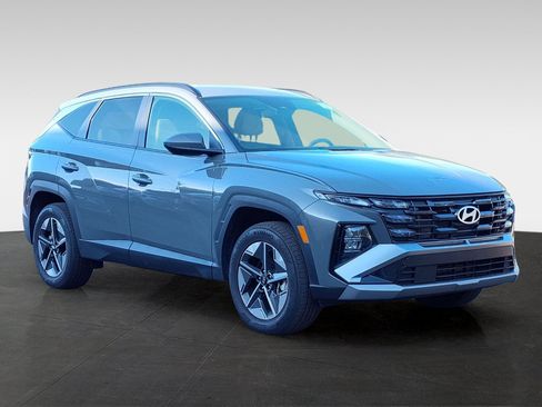 Certified 2026 Hyundai Tucson SEL AWD/4WD image 3