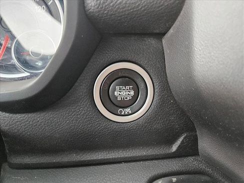 Used 2023 RAM 2500 Laramie w/ Night Edition image 17