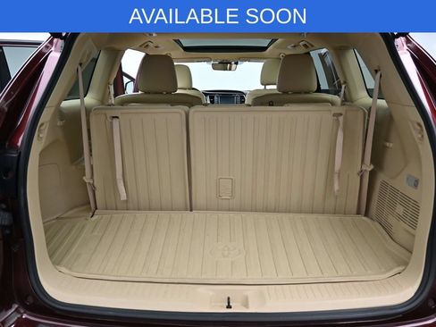 Used 2017 Toyota Highlander Limited Platinum AWD/4WD image 33