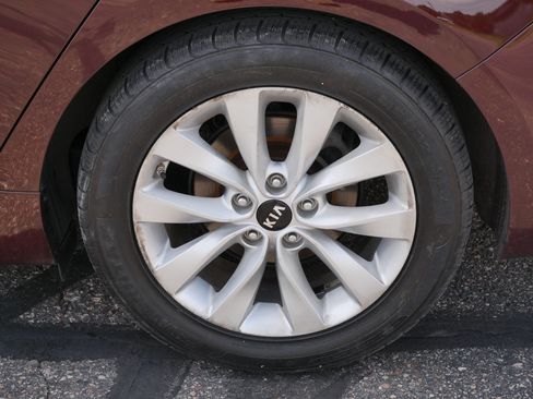 Used 2016 Kia Optima LX w/ Option Group 014 FWD image 15