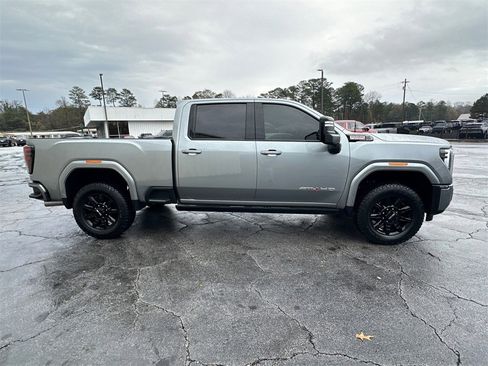 Used 2024 GMC Sierra 2500 AT4 w/ AT4 Premium Plus Package image 5