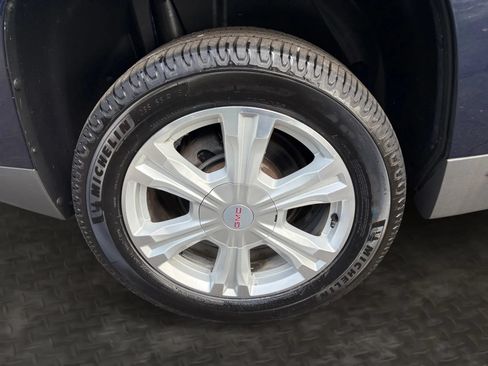 Used 2017 GMC Terrain SLE w/ Convenience Package AWD/4WD image 38