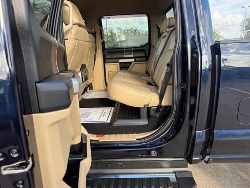 Used 2021 Ford F250 Lariat w/ Lariat Ultimate Package AWD/4WD image 18