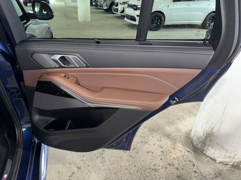 Used 2021 BMW X5 sDrive40i w/ M Sport Package image 10